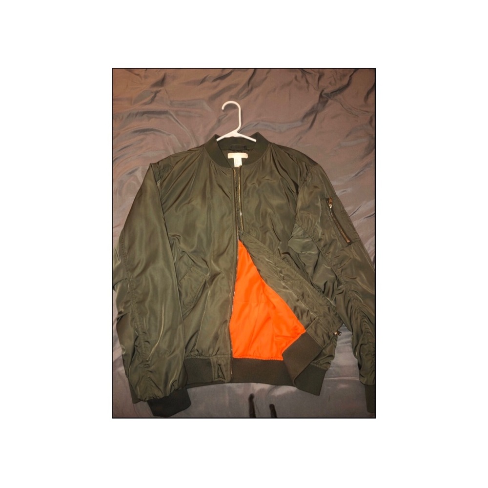 Bomber jacket